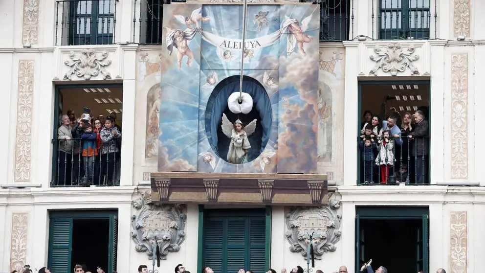 Bajada del &Aacute;ngel de Tudela de un a&ntilde;o anterior.