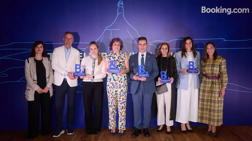 Entrega de los Traveller Review Awards 2026 que reconocen a los alojamientos y destinos m&aacute;s acogedores y que en esta ocasi&oacute;n sit&uacute;an a Navarra como la regi&oacute;n m&aacute;s acogedora. I&Ntilde;IGO ALZUGARAY