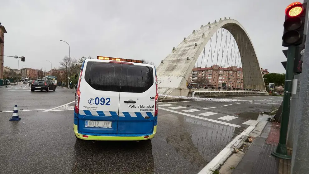 Una furgoneta de Polic&iacute;a Municipal de Pamplona. EDUARDO SANZ / EUROPA PRESS