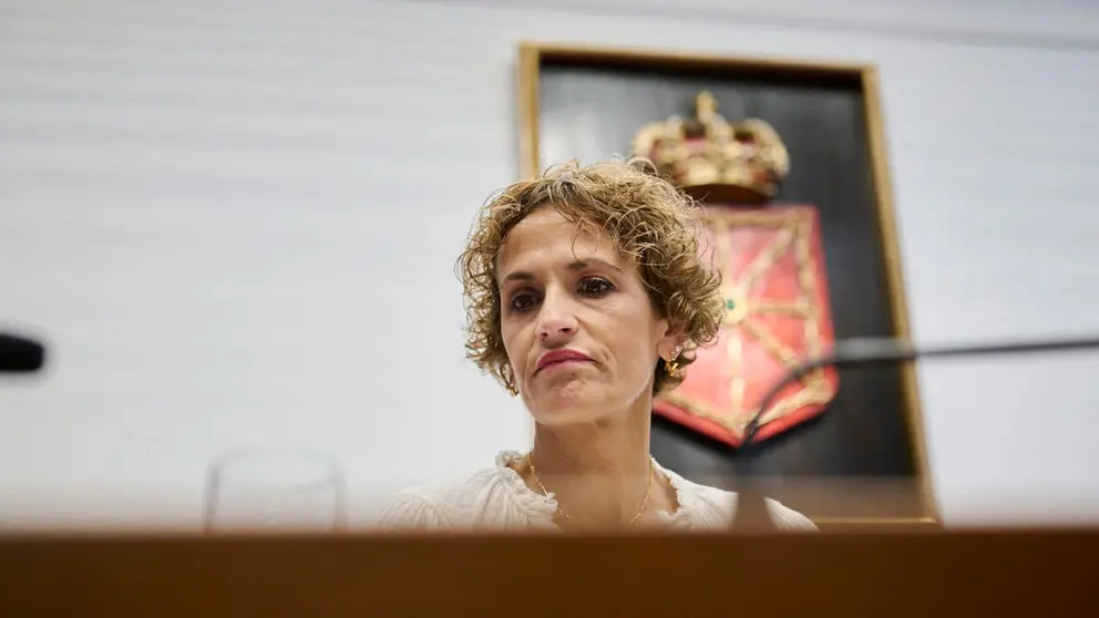 Comparecencia de Mar&iacute;a Chivite, presidenta del Ejecutivo foral durante la comisi&oacute;n de investigaci&oacute;n del Parlamento de Navarra sobre licitaci&oacute;n y adjudicaci&oacute;n de obras p&uacute;blicas del Gobierno de Navarra. PABLO LASAOSA