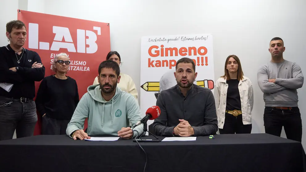 LAB-Irakaskuntza ofrece una rueda de prensa sobre las irregularidades detectadas por la Oficina de Buenas Pr&aacute;cticas y Anticorrupci&oacute;n (OANA) en un centro p&uacute;blico de Formaci&oacute;n Profesional de Navarra. NAVARRA.COM