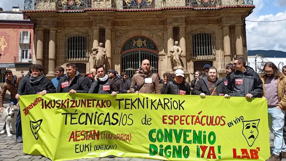 Movilizaci&oacute;n del personal t&eacute;cnico de espect&aacute;culos y eventos para reclamar un convenio propio en Navarra. EUROPA PRESS