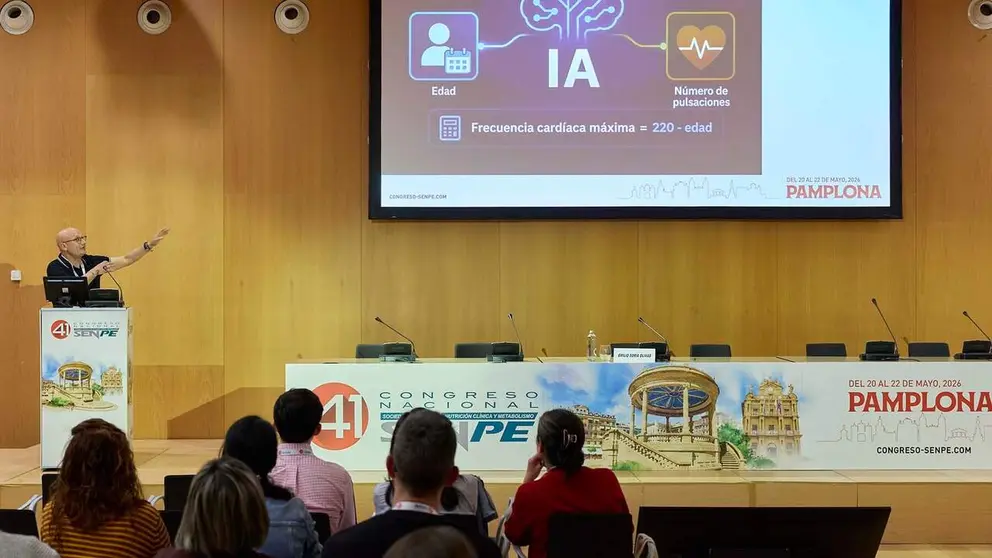 Emilio Soria, catedr&aacute;tico de nutrici&oacute;n.
