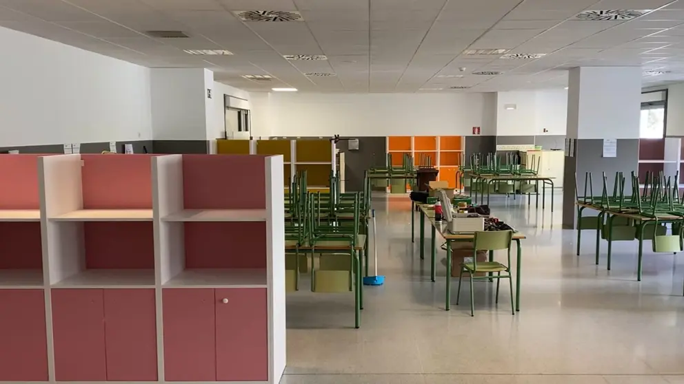 Nuevo mobiliario en el colegio p&uacute;blico Bernat