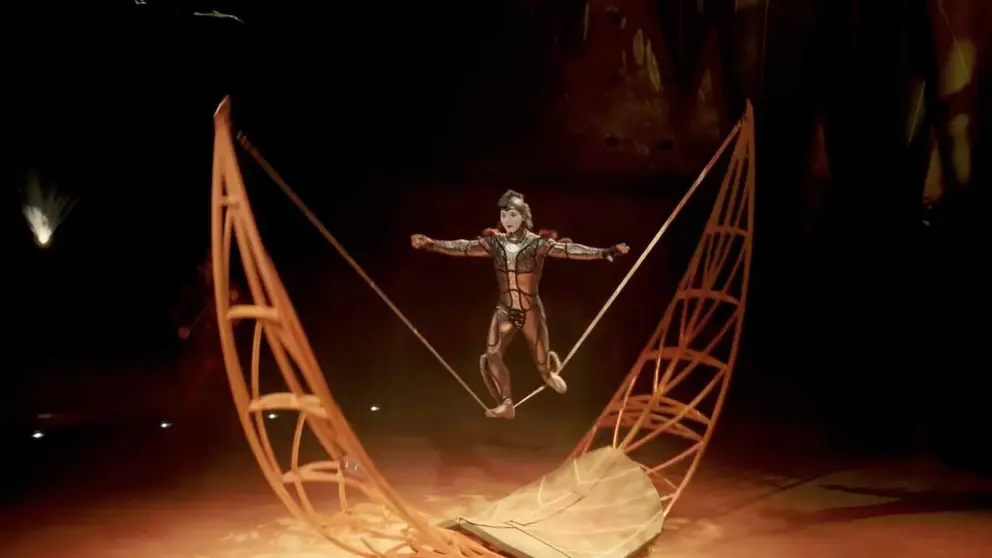 Un momento del espect&aacute;culo OVO. CIRQUE DU SOLEIL