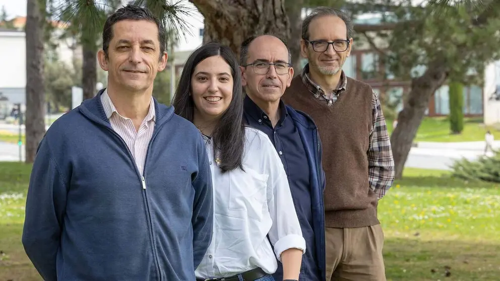 Rafael Miranda, Maite Telletxea, David Galicia y Arturo H. Ari&ntilde;o / Manuel Castells