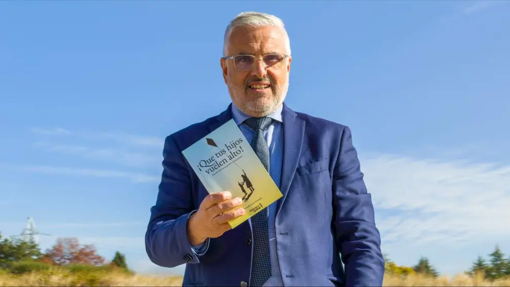 Fernando Garc&iacute;a, profesor del Colegio Irabia