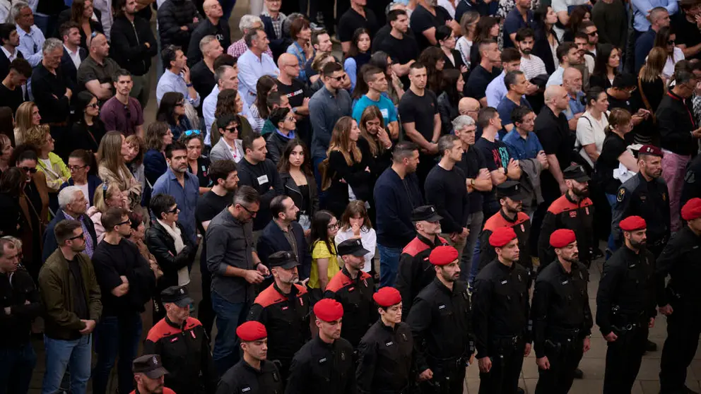 Funeral por los cinco polic&iacute;as forales fallecidos en un accidente de tr&aacute;fico. PABLO LASAOSA
