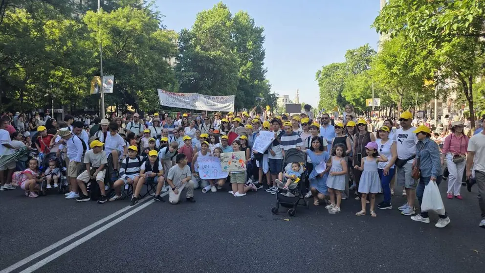 Imagen de las familias navarras del Colegio Irabia en la visita del Papa Le&oacute;n XIV a Madrid. CEDIDA