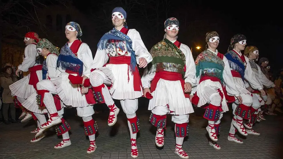 los. dantzaris de Duguna interpretando la Soka-dantza. AYUNTAMIENTO DE PAMPLONA