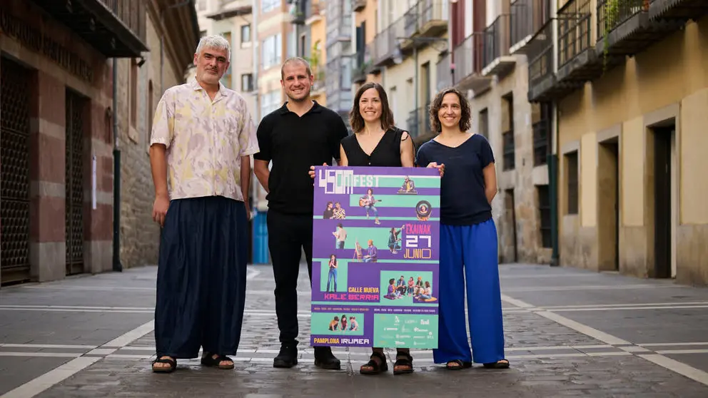 Presentaci&oacute;n oficial de 450M FEST, una nueva iniciativa cultural impulsada por diferentes espacios, comercios y proyectos de la calle Nueva. PABLO LASAOSA