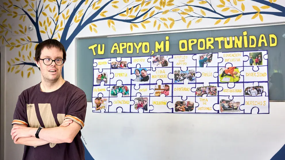 Be&ntilde;at Huarte, en la sede de la Asociaci&oacute;n S&iacute;ndrome de Down de Navarra (ASDN). I&Ntilde;IGO ALZUGARAY