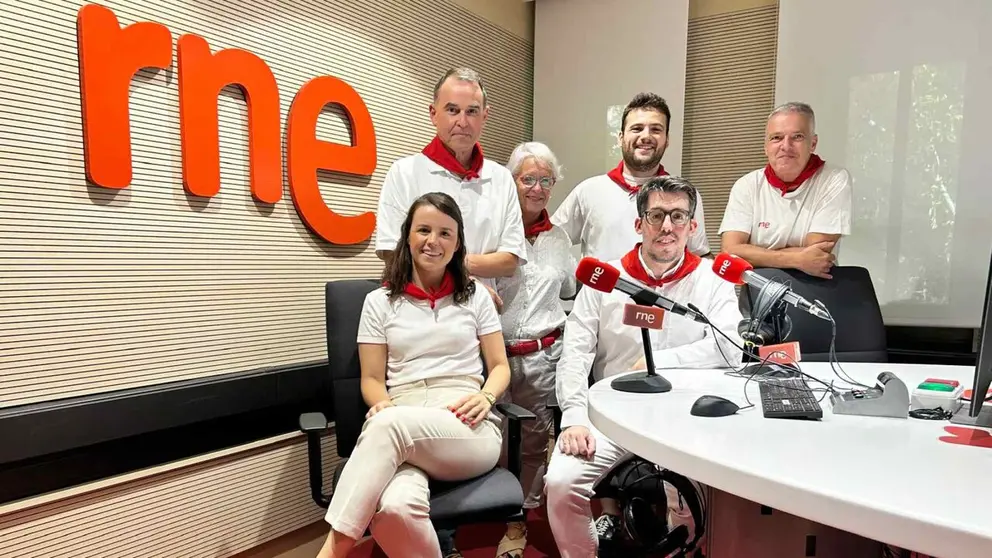 Equipo de Rne Navarra que narrar&aacute; los encierros de San Ferm&iacute;n 2026. RTVE.