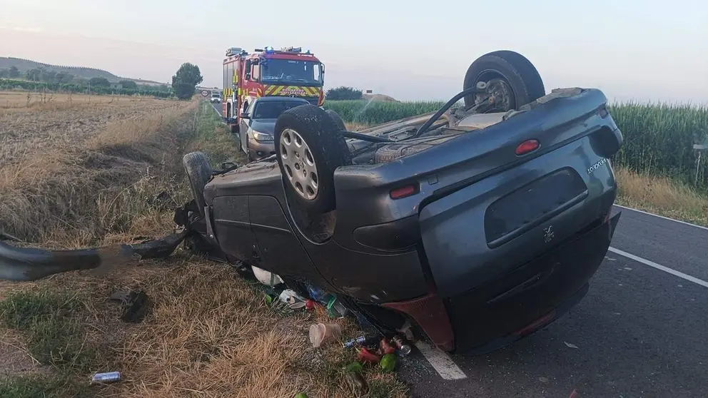 Imagen del accidente ocurrido en Falces. BOMBEROS DE NAVARRA
