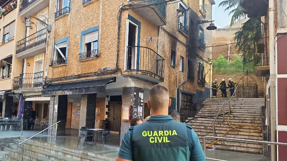 Imagen de la vivienda afectada por el incendio en Mendavia. GUARDIA CIVIL