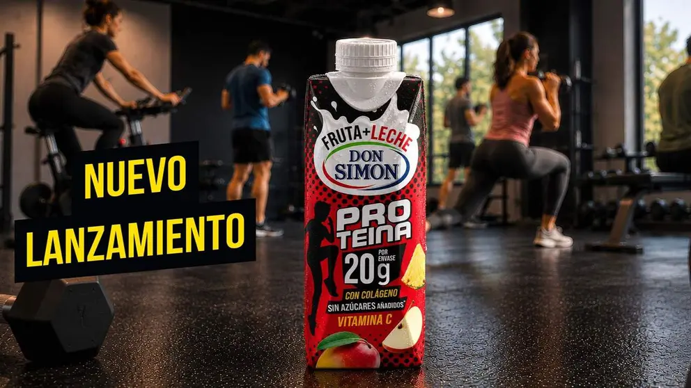 Don Sim&oacute;n presenta PRO, una nueva bebida Fruta+Leche que combina un
20% de zumo de frutas, leche y 20 g de prote&iacute;nas, pensada para
acompa&ntilde;ar un estilo de vida activo. CEDIDA