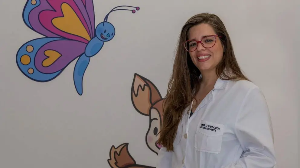 Mar&iacute;a Eugenia Dulcich, dietista-nutricionista del Servicio de Hospitalidad de la Cl&iacute;nica Universidad de Navarra. CL&Iacute;NICA UNIVERSIDAD DE NAVARRA