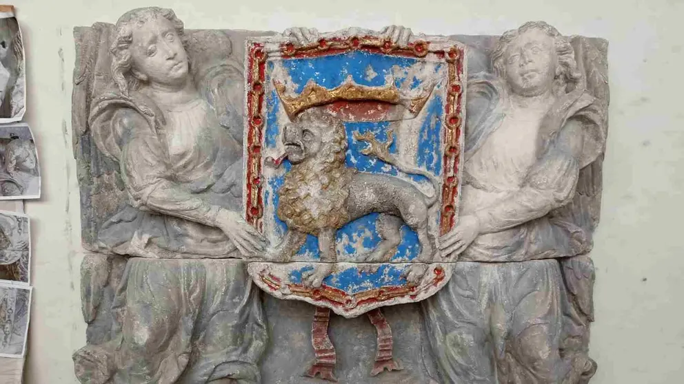 Escudo original de Pamplona que se exhibir&aacute; en el zagu&aacute;n del Ayuntamiento. AYUNTAMIENTO DE PAMPLONA