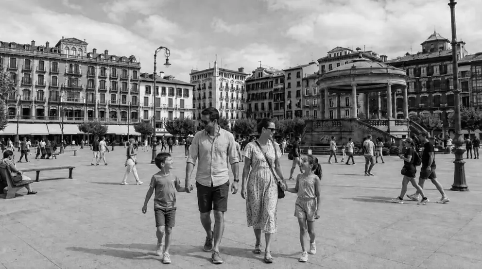Familia en Pamplona.