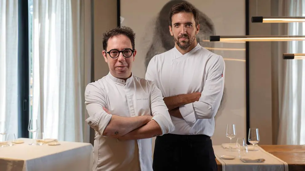 David Yárnoz  y Govinda Pérez De Ciriza, del restaurante Mirador De Deyo. CEDIDA