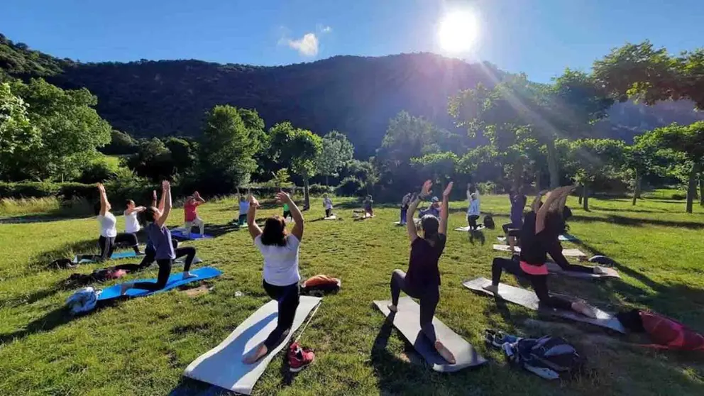 Yoga, una actividad para disfrutar este fin de semana.