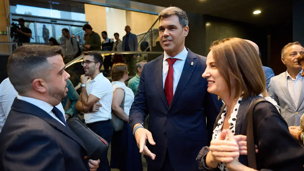 Debate sobre el estado de la Comunidad Foral en el Parlamento de Navarra. NAVARRA.COM