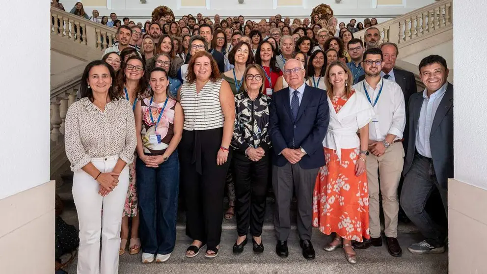Foto de familia. CEDIDA