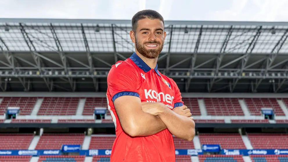 El lateral derecho navarro I&ntilde;igo Argibide. Foto CA Osasuna.