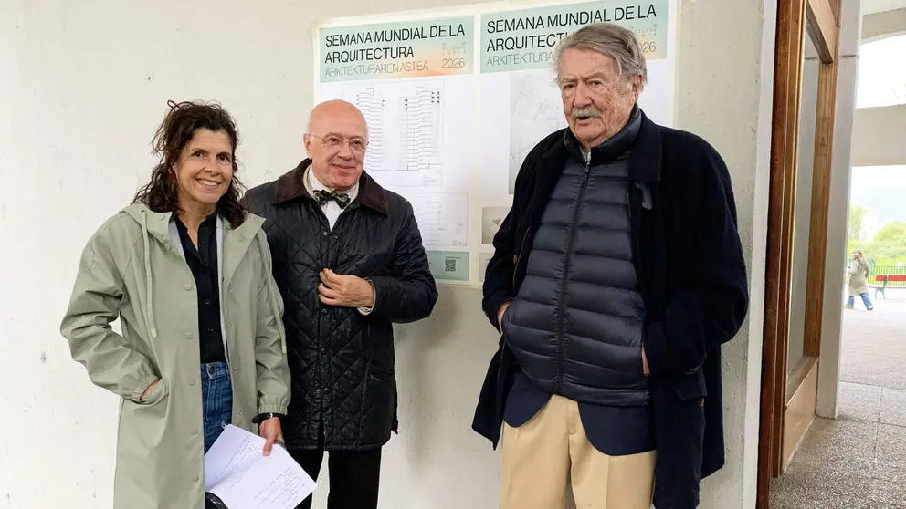 Sara Vel&aacute;zquez, Jos&eacute; Miguel Pozo y Estanislao de la Quadra Salcedo. Navarra.com