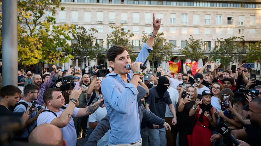 Vito Quiles visita Pamplona en su gira con disturbios por las calles de Pamplona. PABLO LASAOSA