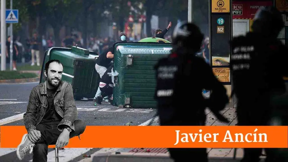 Imagen de disturbios en Pamplona por la visita de Vito Quiles. PABLO LASAOSA