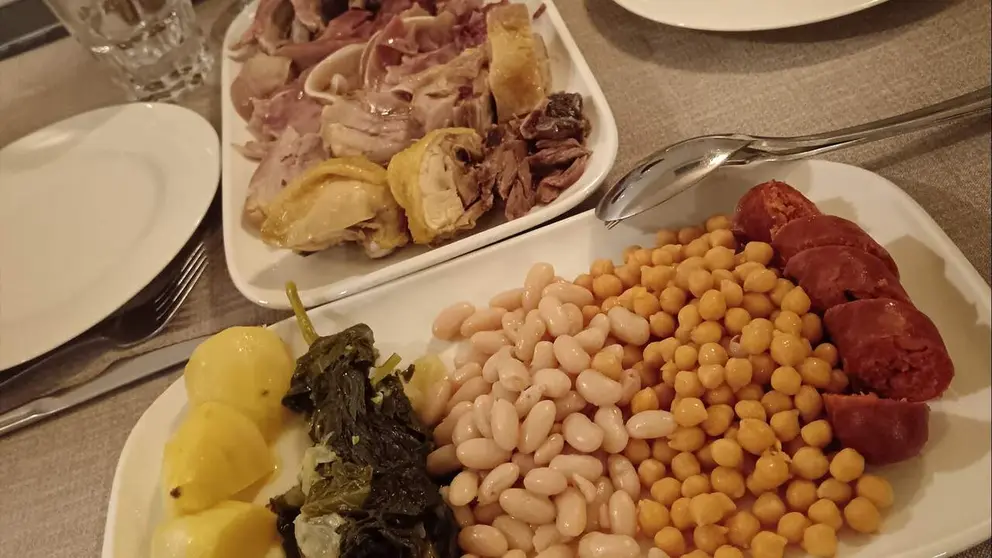 Gastronom&iacute;a gallega en el Lar Gallego. CEDIDA