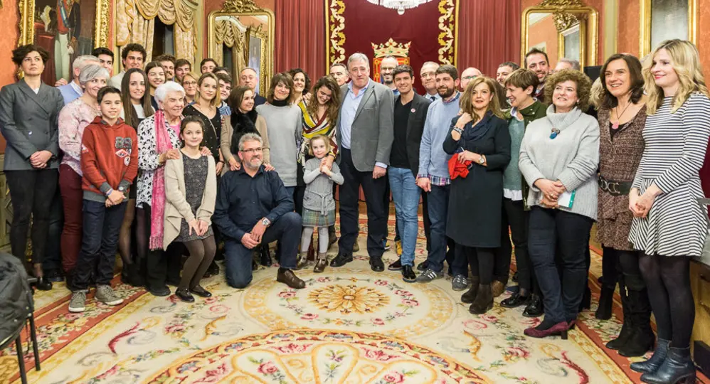 El mayor triunfo: Amaia Romero y su familia reciben el cariño y agradecimiento de Pamplona