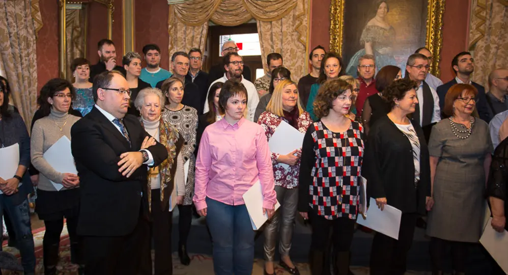 GALERÍA: Pamplona recibe con honores al Orfeón para festejar su condecoración con la Medalla de Oro de las Bellas Artes