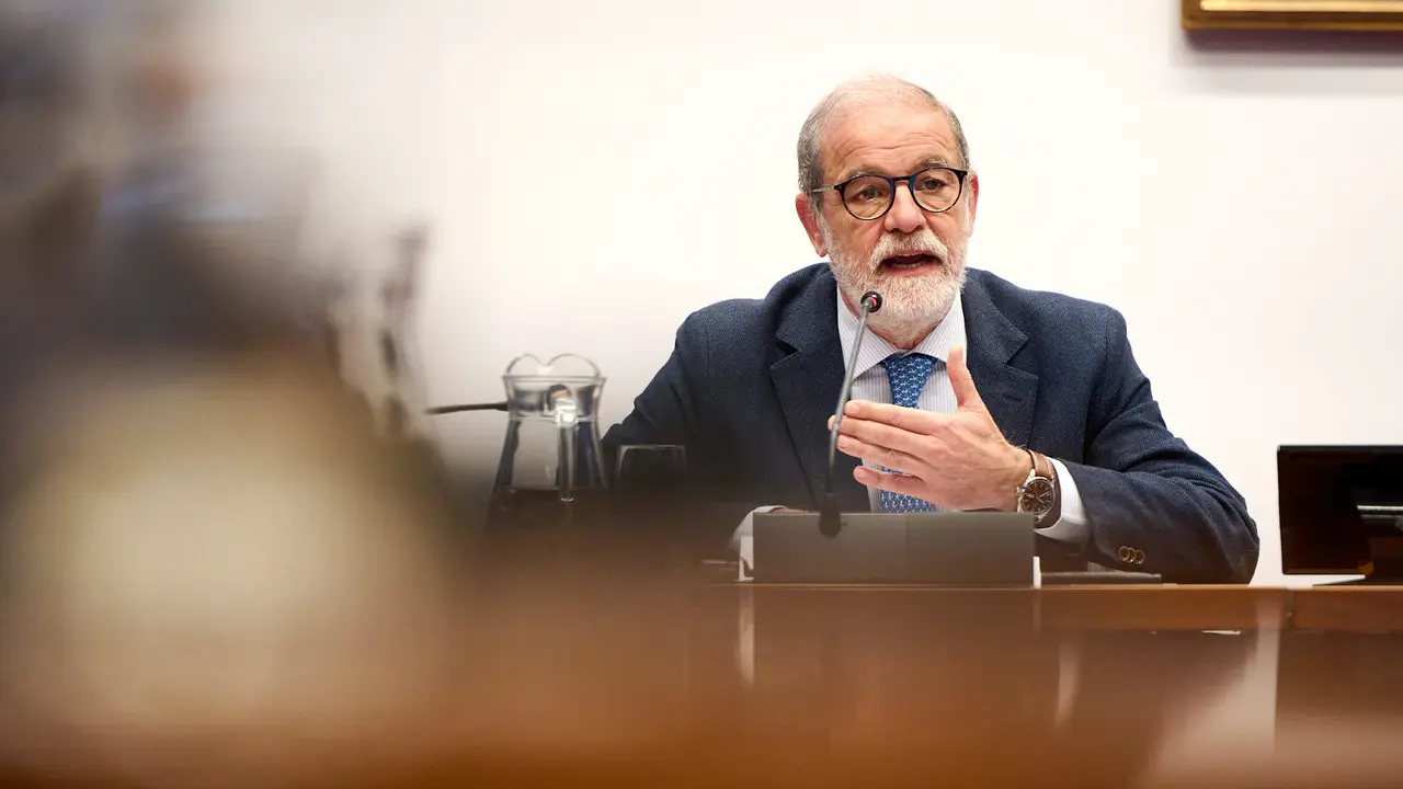 Comparecencia para que el presidente de la C&aacute;mara de Comptos, Ignacio Cabeza, exponga las conclusiones del informe sobre el Sector P&uacute;blico Local de Navarra, ejercicio 2021. PABLO LASAOSA