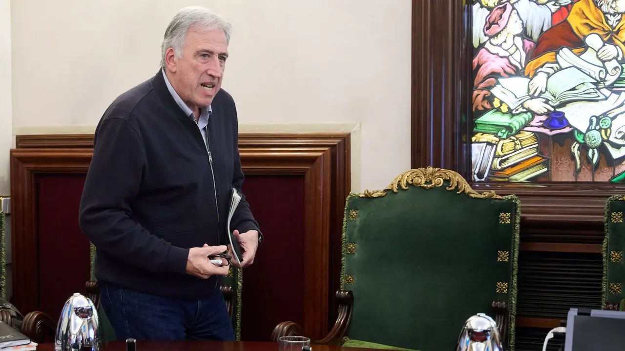 Joseba Asiron, alcalde de Pamplona. I&Ntilde;IGO ALZUGARAY