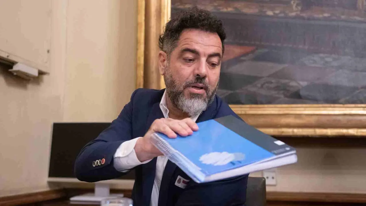 Ram&oacute;n Alz&oacute;rriz en la Comisi&oacute;n de Investigaci&oacute;n del Senado. EUROPA PRESS