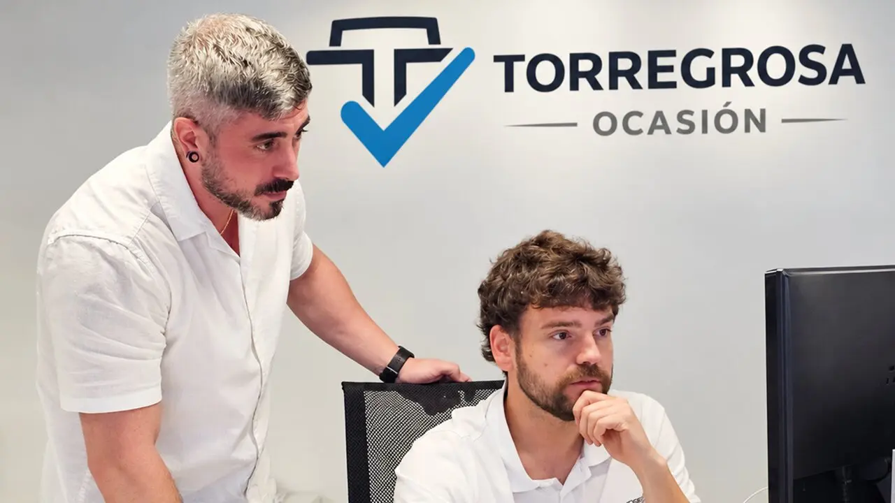 Jorge Mas&oacute; y David Izquierdo del equipo comercial de Torregrosa Ocasi&oacute;n. CEDIDA