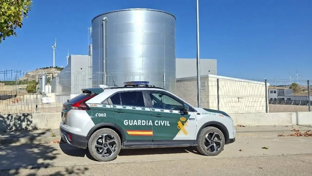Imagen del dispositivo de Guardia Civil en la operaci&oacute;n. CEDIDA