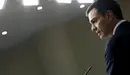 GRA286. MADRID, 22/01/2016.- El secretario general del PSOE, Pedro Sánchez, durante la rueda de prensa en el Congreso, tras su reunión con el Rey dentro de la ronda de consultas previa a la investidura, en la que ha abogado hoy por agotar los plazos y respetar los procedimientos y ha considerado que el presidente en funciones, Mariano Rajoy, debe ser el primero en optar a la investidura, y una vez que "fracase" él propondrá un Gobierno de cambio. EFE/Sergio Barrenechea