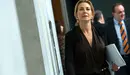 GRA333. PAMPLONA, 11/04/2016.- La portavoz del Partido Popular en Navarra en el Parlamento de Navarra, Ana Beltrán, tras la reunión de la Mesa y Junta de Portavoces que se ha celebrado hoy en la cámara Foral. EFE/Villar López