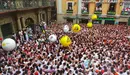 Chupinazo en la Plaza del Ayuntamiento de Pamplona. San Fermín, sanfermines. AYUNTAMIENTO DE PAMPLONA 3