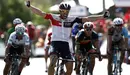 El belga Jonas Van Genechten (IAM) se proclama campeón de la séptima etapa de la Vuelta Ciclista a España 2016, disputada hoy entre la localidad orensana de Maceda y la zamorana de Puebla de Sanabria, con un recorrido de 158,5 kilómetros. EFE/Javier Lizón