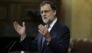 Mariano Rajoy responde a los líderes políticos en el Congreso durante el debate de la investidura. EFE