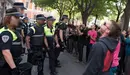 Policía municipal de Pamplona dejsaloja un edificio okupado en el Paseo Sarasate. PABLO LASAOSA (2)