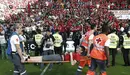 El último Osasuna - Betis vivió las consecuencias de una avalancha. Efe.