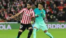 Raúl García y Neymar en el Athletic-Barcelona de Copa. Lfp.
