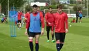 Jaime Romero y Olavide, en primer plano, en Tajonar.