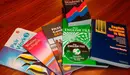 Varios libros y diccionarios de inglés. ARCHIVO