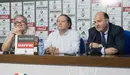 Sabalza, Cuesta y Yaniz en rueda de prensa. CA Osasuna.